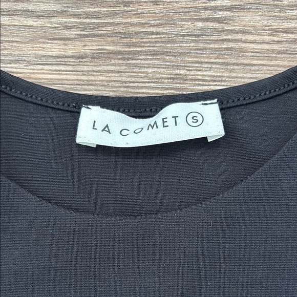 La Comet Women's Size Small Black Sleeveless Crop Tank Top Barcelona Med Style - Picture 2 of 6